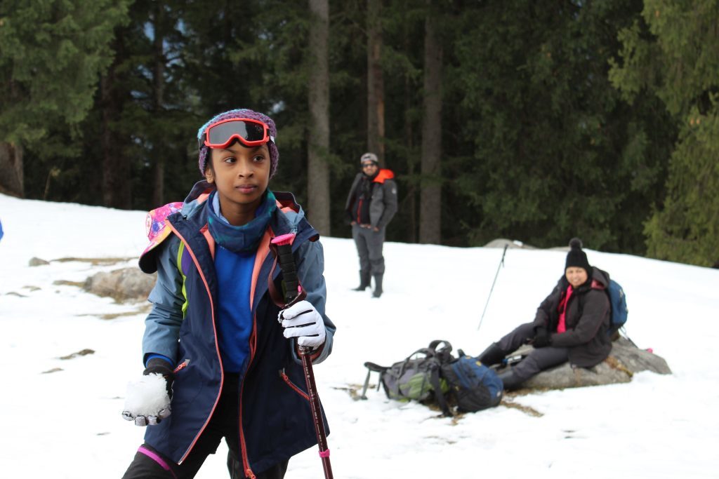 Aanya-Sethan-Village-Snow-Manali-Adventure-Sindbad